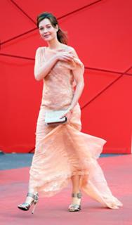 Cristiana Capotondi feet photo 3