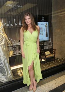 Cristiana Oliveira feet photo 2