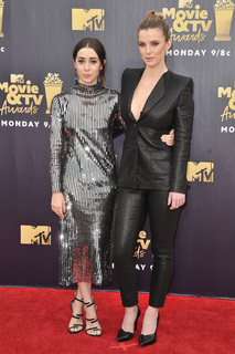 Cristin Milioti feet photo thumbnail
