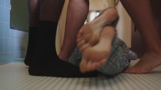 Cristin Milioti feet photo thumbnail