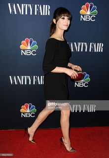 Cristin Milioti feet photo thumbnail