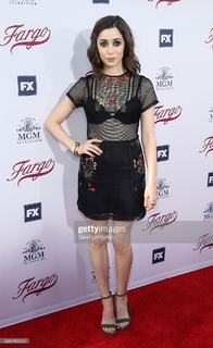 Cristin Milioti feet photo thumbnail