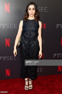 Cristin Milioti feet photo thumbnail