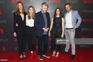 Cristin Milioti feet photo thumbnail