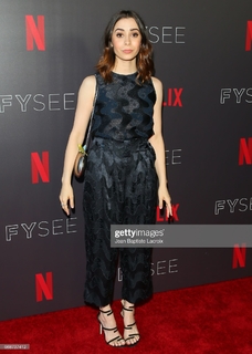 Cristin Milioti feet photo thumbnail