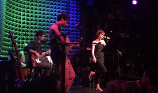 Cristin Milioti feet photo thumbnail