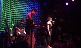 Cristin Milioti feet photo thumbnail