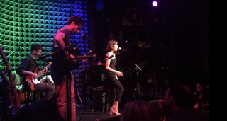 Cristin Milioti feet photo thumbnail