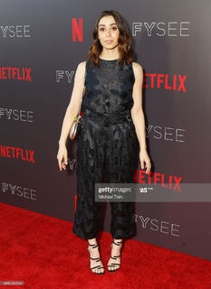 Cristin Milioti feet photo thumbnail