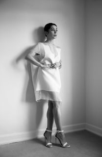 Cristin Milioti feet photo thumbnail