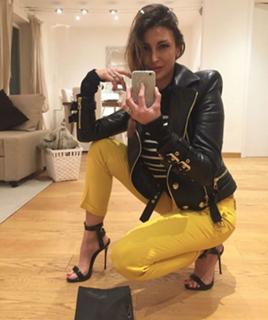 Cristina Buccino feet photo thumbnail