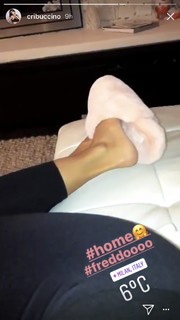 Cristina Buccino feet photo thumbnail