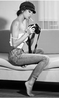 Cristina Buccino feet photo thumbnail