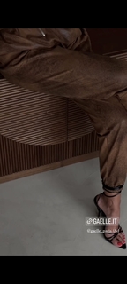 Cristina Buccino feet photo thumbnail