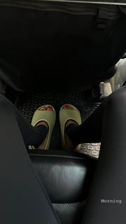 Cristina Buccino feet photo thumbnail