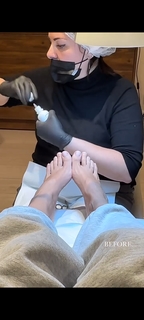Cristina Buccino feet photo thumbnail