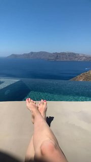 Cristina Castaño feet photo thumbnail