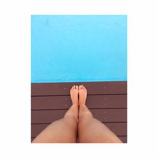 Cristina Castaño feet photo thumbnail