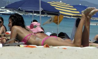 Cristina Chiabotto feet photo thumbnail