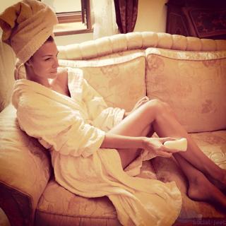 Cristina Chiabotto feet photo thumbnail
