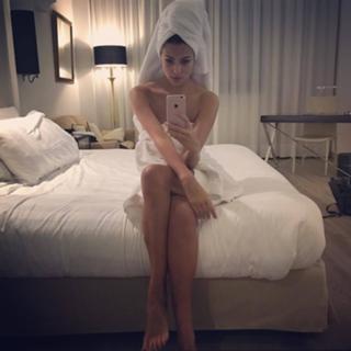 Cristina Chiabotto feet photo thumbnail