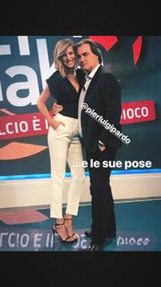 Cristina Chiabotto feet photo thumbnail