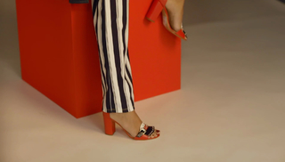 Cristina Chiabotto feet photo thumbnail