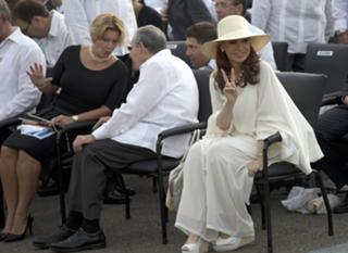 Cristina Fernández de Kirchner feet photo 14