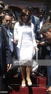 Cristina Fernández de Kirchner feet photo 12
