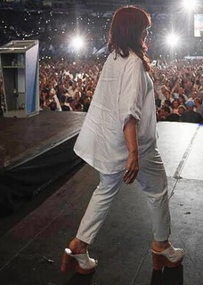 Cristina Fernández de Kirchner feet photo 5