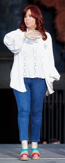 Cristina Fernández de Kirchner feet photo 3