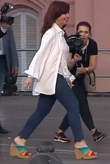 Cristina Fernández de Kirchner feet photo 14