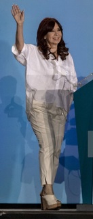 Cristina Fernández de Kirchner feet photo 20