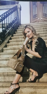 Cristina Ferreira feet photo thumbnail