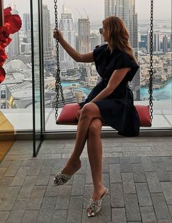 Cristina Ferreira feet photo thumbnail