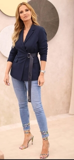 Cristina Ferreira feet photo thumbnail
