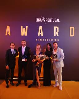 Cristina Ferreira feet photo thumbnail