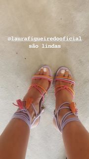 Cristina Ferreira feet photo thumbnail