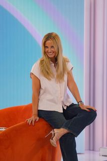 Cristina Ferreira feet photo thumbnail