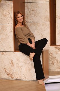 Cristina Ferreira feet photo thumbnail