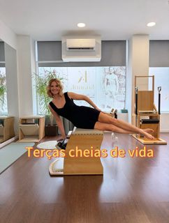 Cristina Ferreira feet photo thumbnail