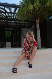 Cristina Ferreira feet photo 6