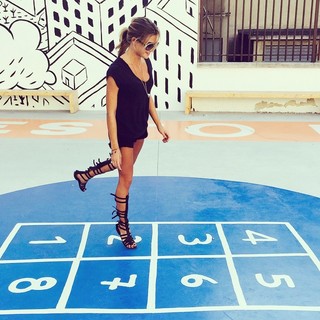 Cristina Marino feet photo 4
