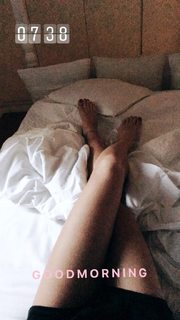 Cristina Marino feet photo 9