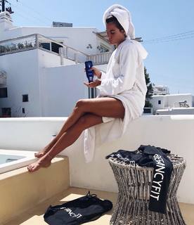Cristina Marino feet photo 18