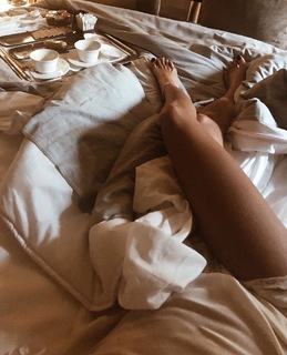 Cristina Marino feet photo 4