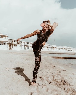 Cristina Marino feet photo 19