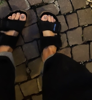 Cristina Marino feet photo 13