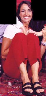 Cristina Parodi feet photo thumbnail