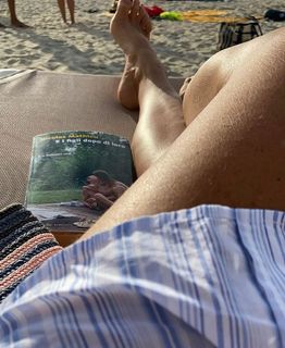 Cristina Parodi feet photo thumbnail